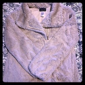 Patagonia Pelage Cream Colored Lined Jacket